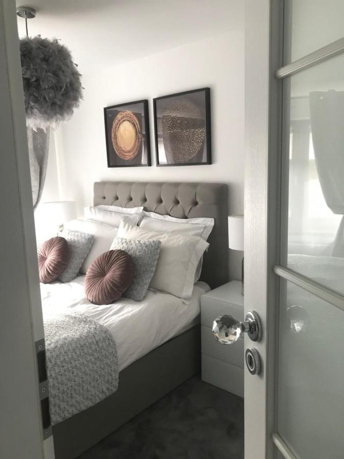 Castle Donington Apartment Exterior foto
